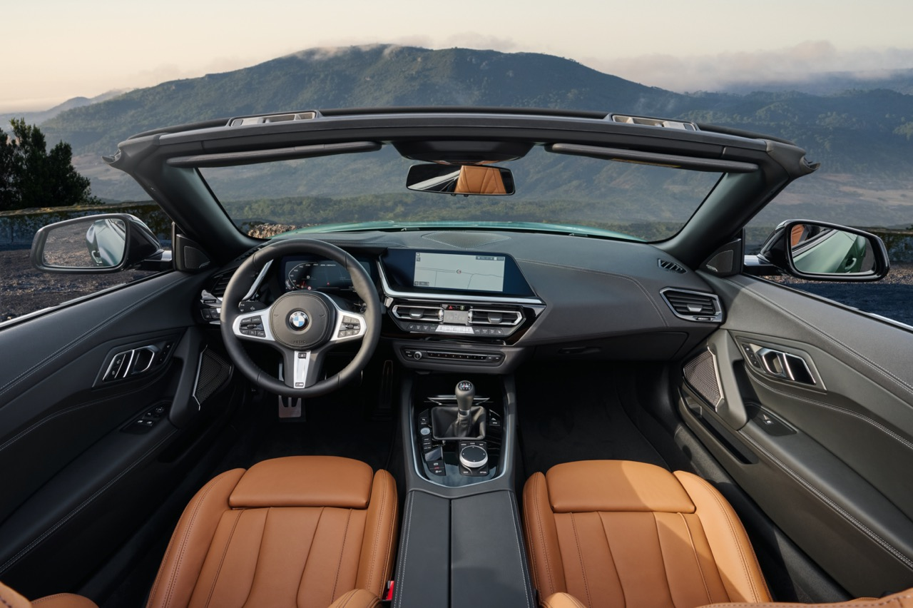 BMW Unveils Pure Impulse Edition Z4 M40i Roadster