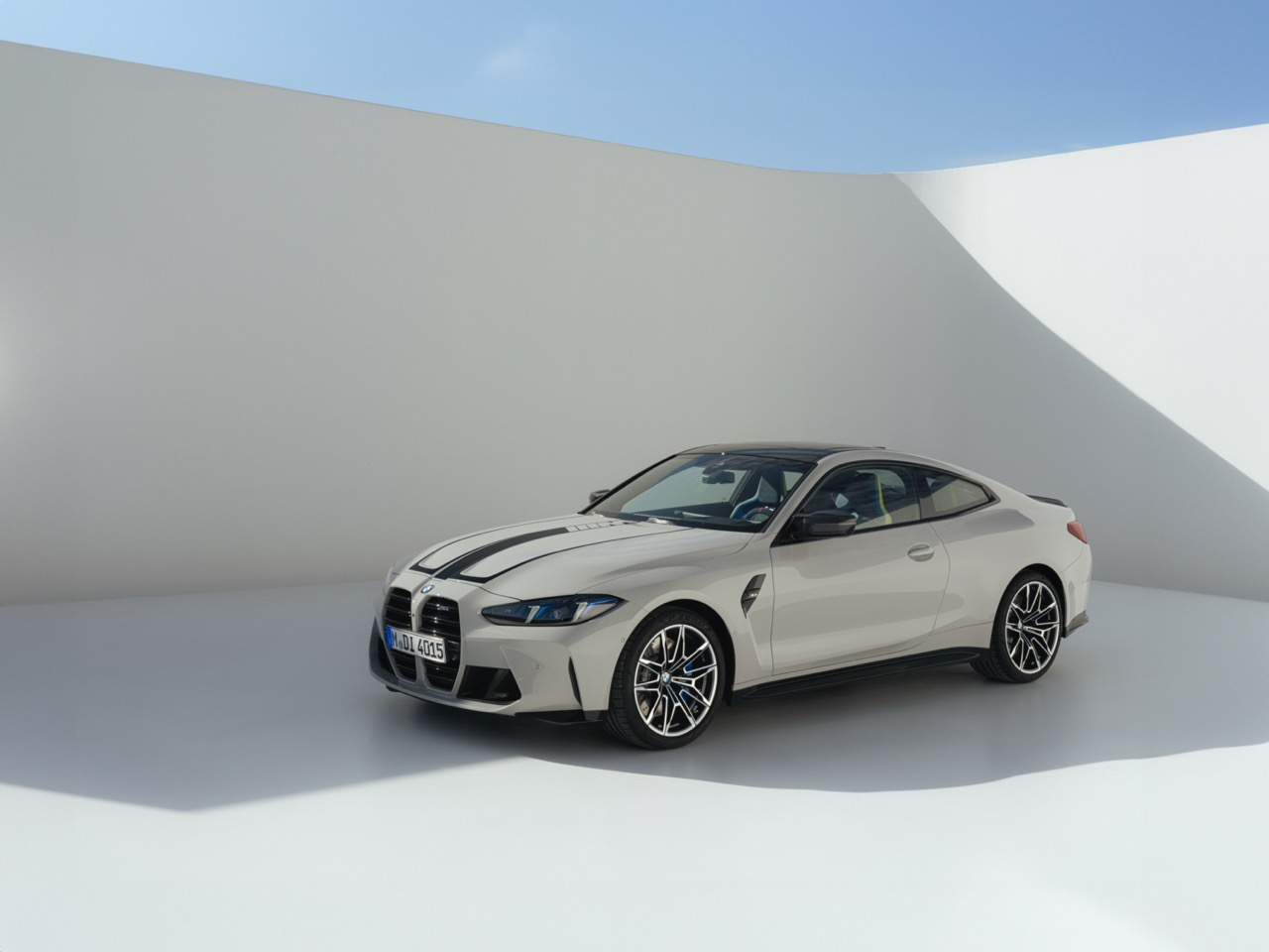 BMW Unveils Next-Generation M4 Coupé and Convertible
