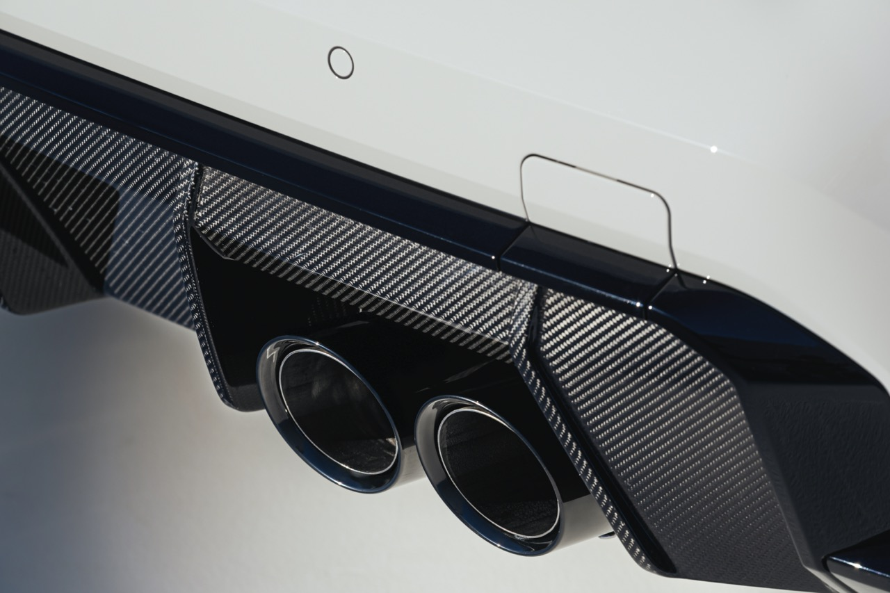BMW Unveils Next-Generation M4 Coupé and Convertible