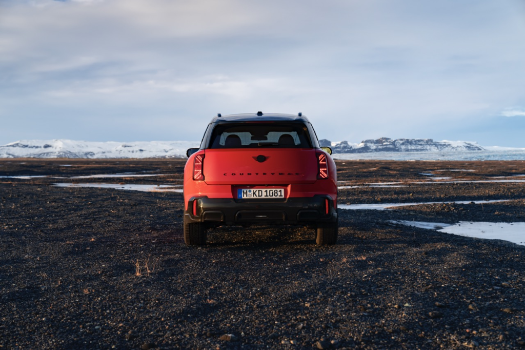 Mini Countryman S ALL4 Dalam Trim JCW Sedia Untuk Semua Pengembaraan