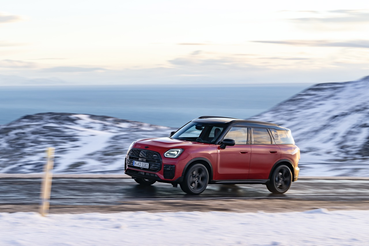 Mini Countryman S ALL4 Dalam Trim JCW Sedia Untuk Semua Pengembaraan