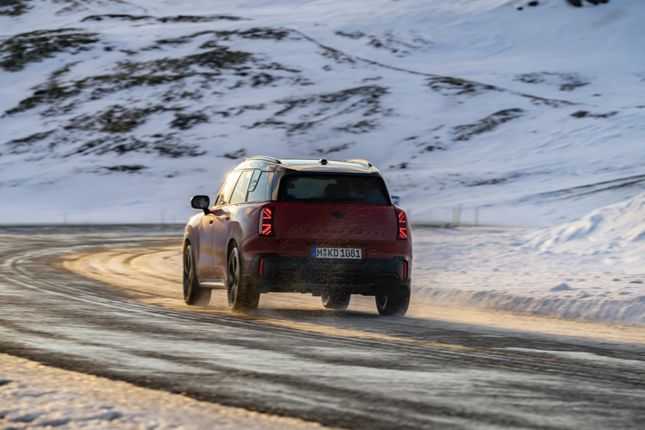 Mini Countryman S ALL4 Dalam Trim JCW Sedia Untuk Semua Pengembaraan