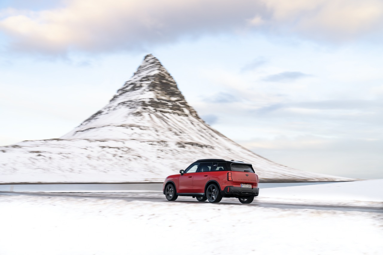 Mini Countryman S ALL4 Dalam Trim JCW Sedia Untuk Semua Pengembaraan