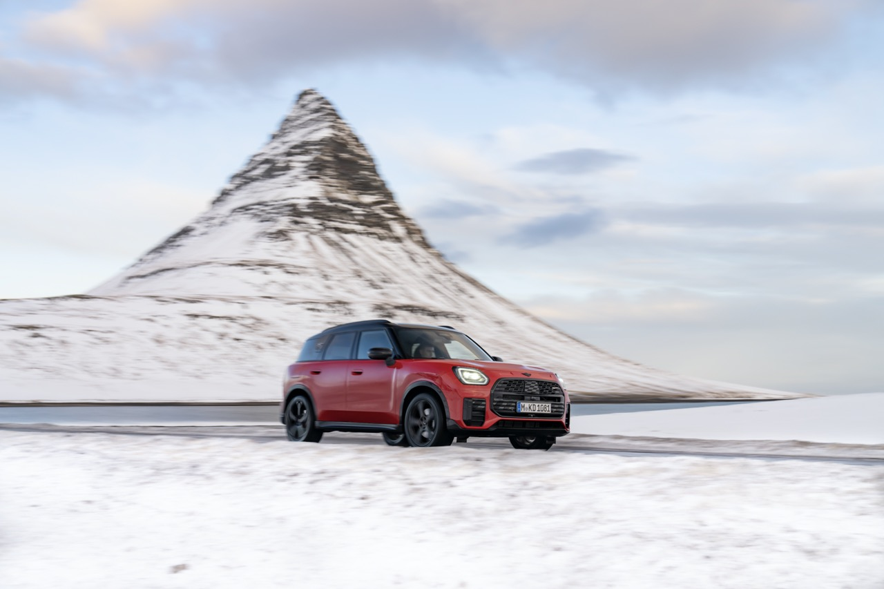 Mini Countryman S ALL4 Dalam Trim JCW Sedia Untuk Semua Pengembaraan