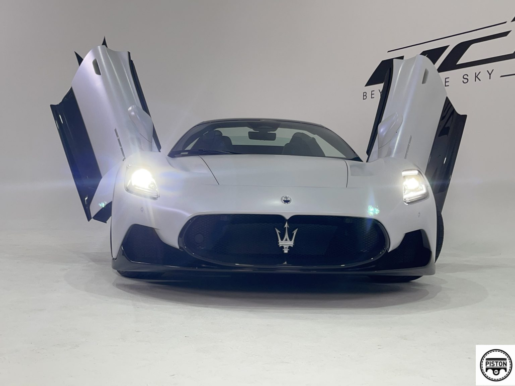 All-Electric Maserati MC20 Folgore To Make Debut Next Year