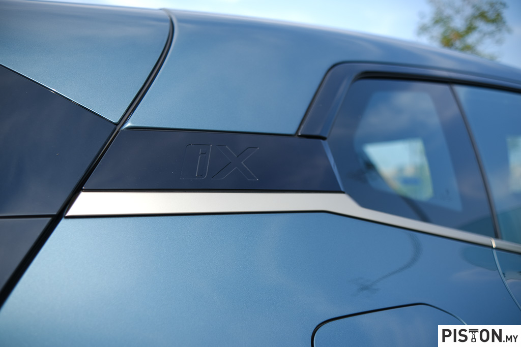 Review: BMW iX xDrive50 Sport – The Best Premium EV? Maybe!