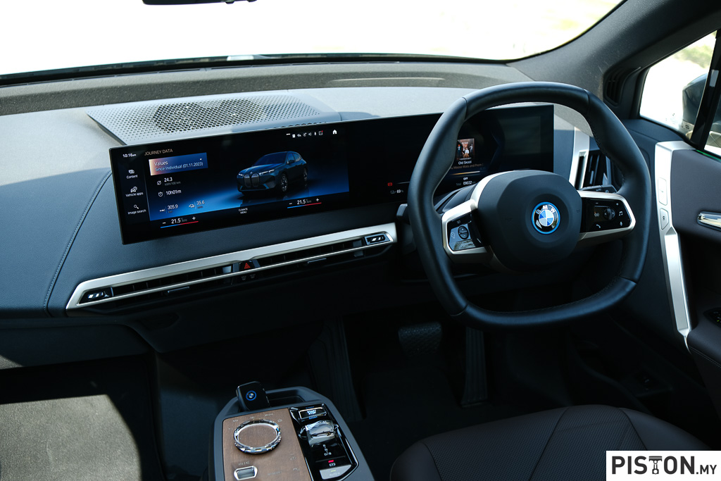 Review: BMW iX xDrive50 Sport – The Best Premium EV? Maybe!