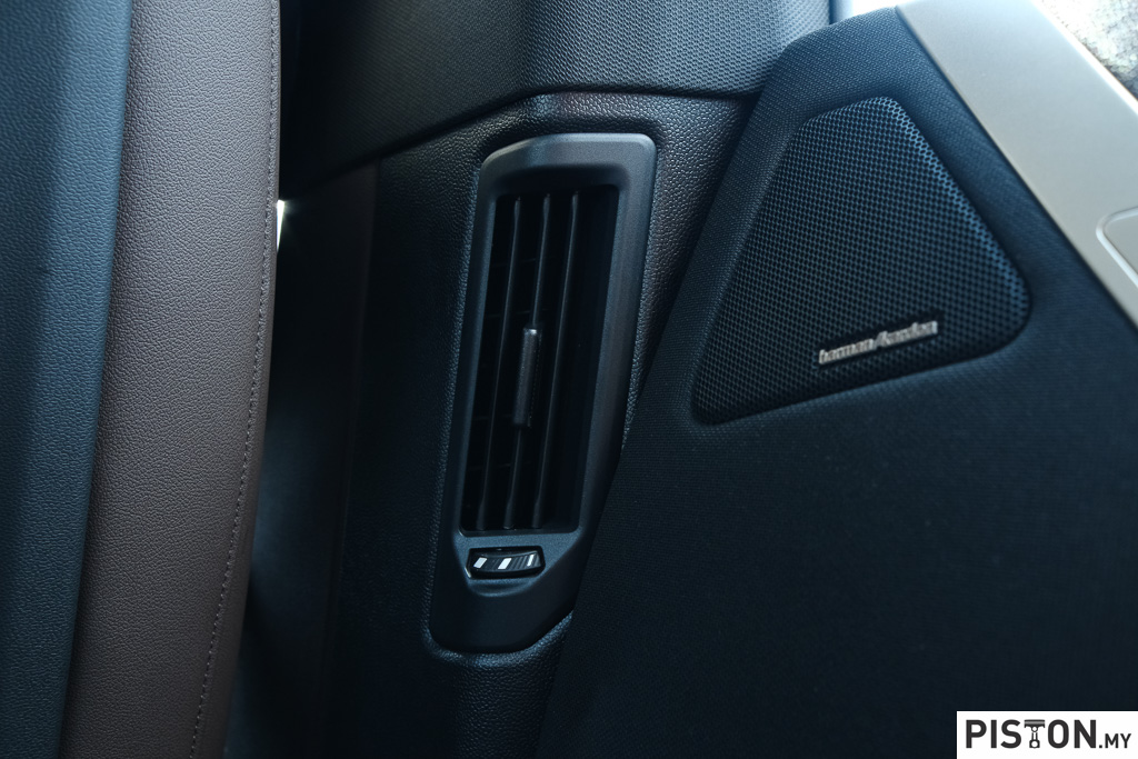 Review: BMW iX xDrive50 Sport – The Best Premium EV? Maybe!