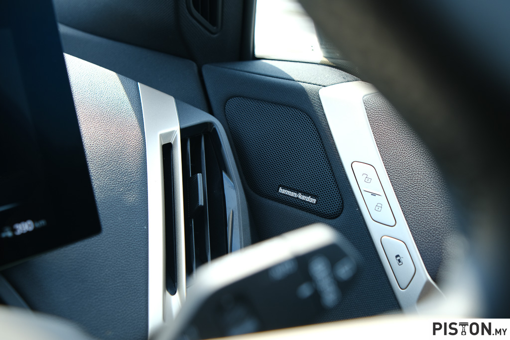 Review: BMW iX xDrive50 Sport – The Best Premium EV? Maybe!