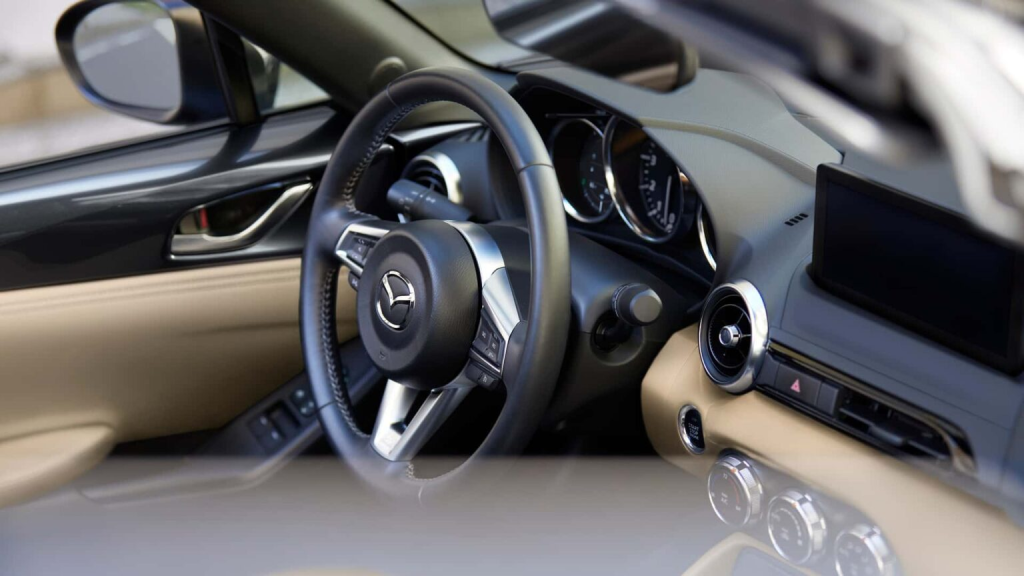 Mazda MX-5 Miata 2024 Dilancarkan dengan Peningkatan Mekanikal dan Reka Bentuk