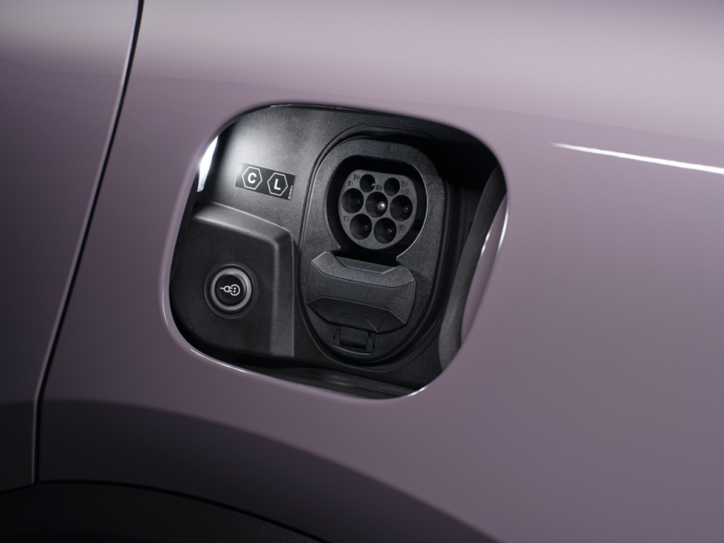 Porsche Lancarkan Macan Elektrik dengan Varian Macan 4 dan Macan Turbo