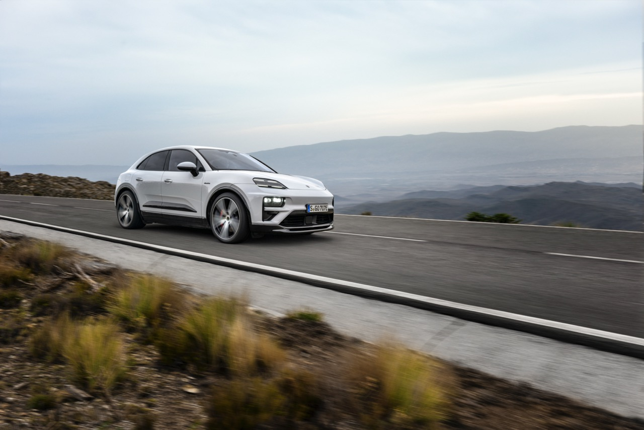 Porsche Lancarkan Macan Elektrik dengan Varian Macan 4 dan Macan Turbo