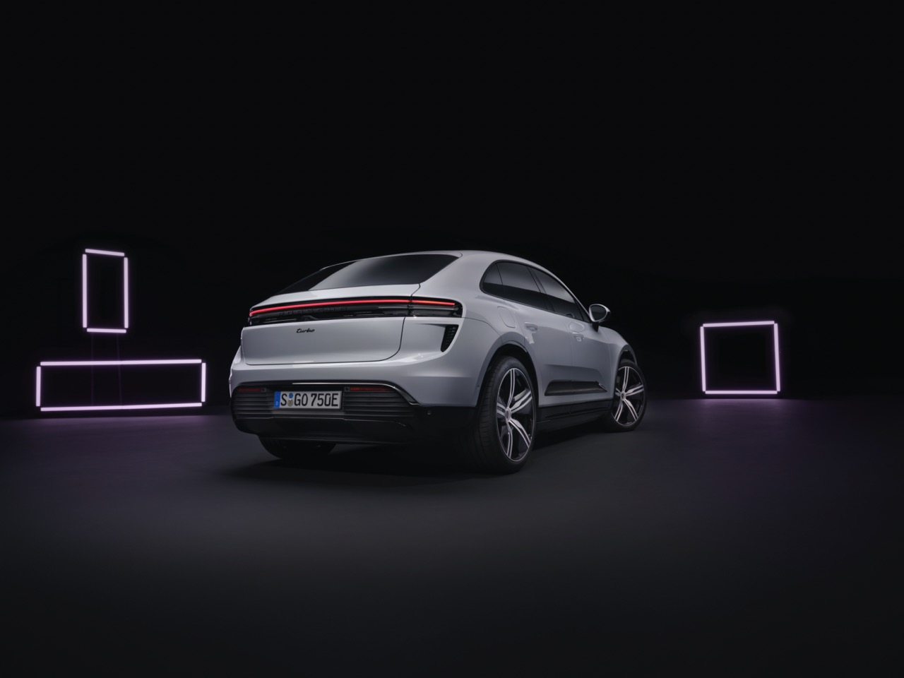 Porsche Lancarkan Macan Elektrik dengan Varian Macan 4 dan Macan Turbo