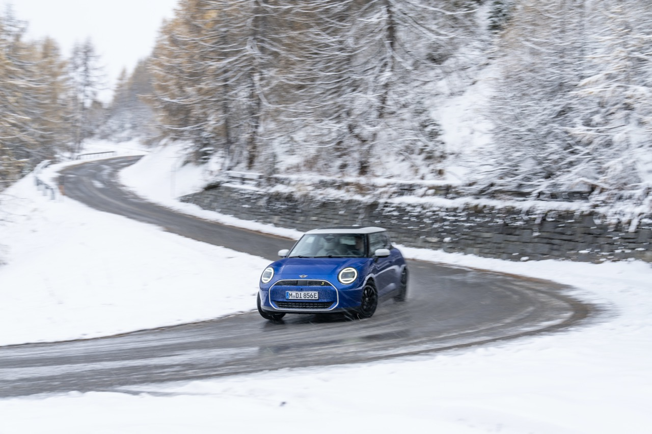 Mini Memperkenalkan Mini Cooper SE Elektrik Generasi Kelima