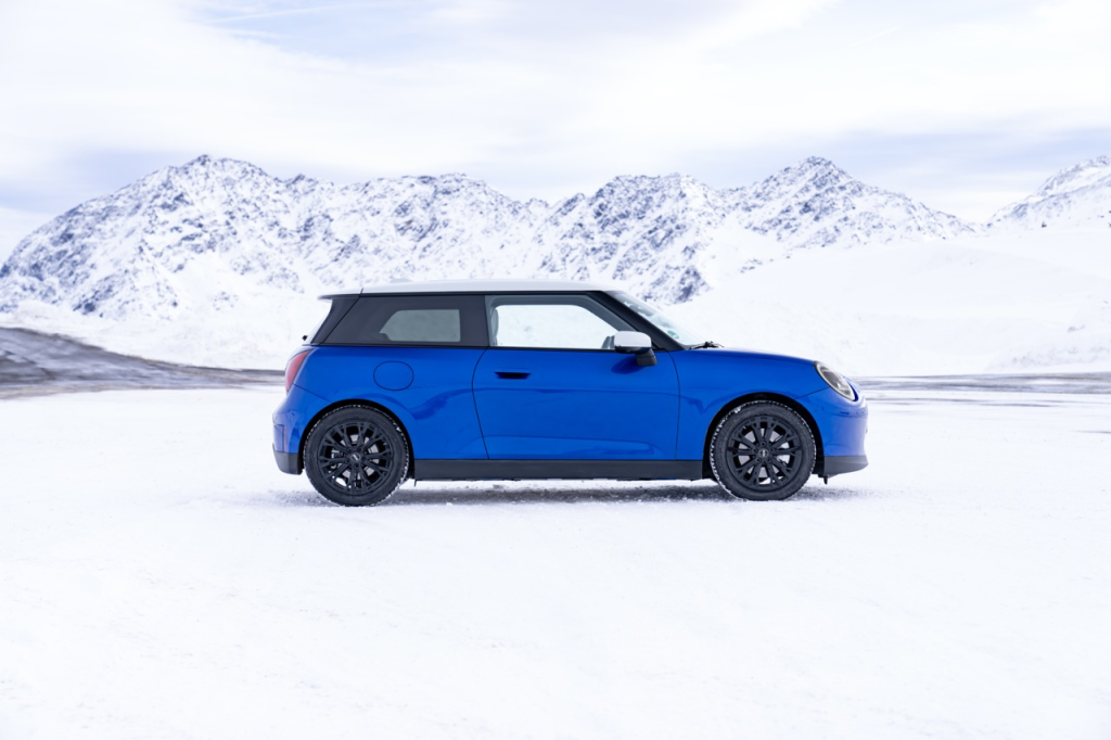 Mini Memperkenalkan Mini Cooper SE Elektrik Generasi Kelima
