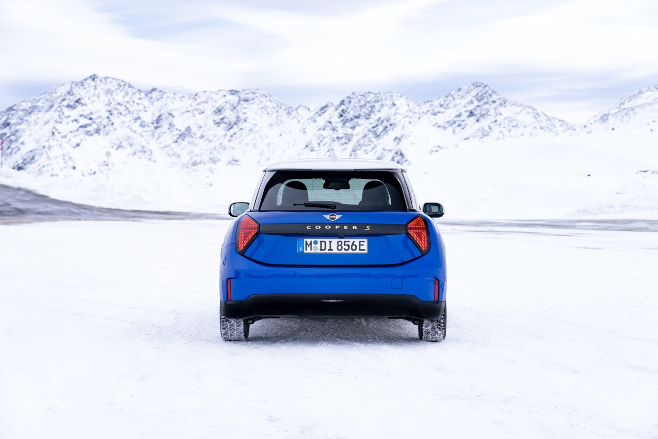 Mini Memperkenalkan Mini Cooper SE Elektrik Generasi Kelima