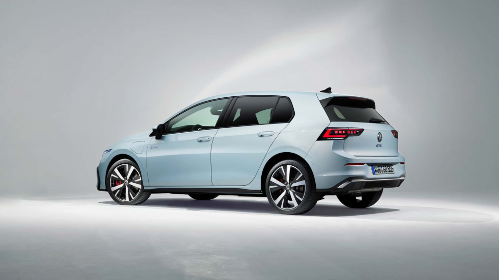 Volkswagen Memperkenalkan Siri Model Golf Baharu untuk Ulang Tahun ke-50