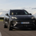 Porsche Memperkenalkan Lakaran Reka Bentuk untuk EV Macan
