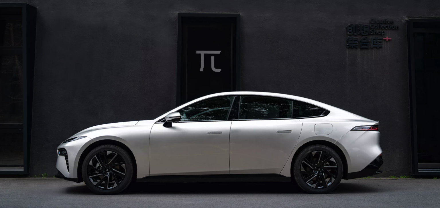Dongfeng Mula Menerima Pesanan untuk Kenderaan Elektrik eπ 007