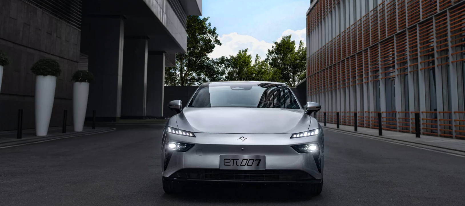 Dongfeng Mula Menerima Pesanan untuk Kenderaan Elektrik eπ 007