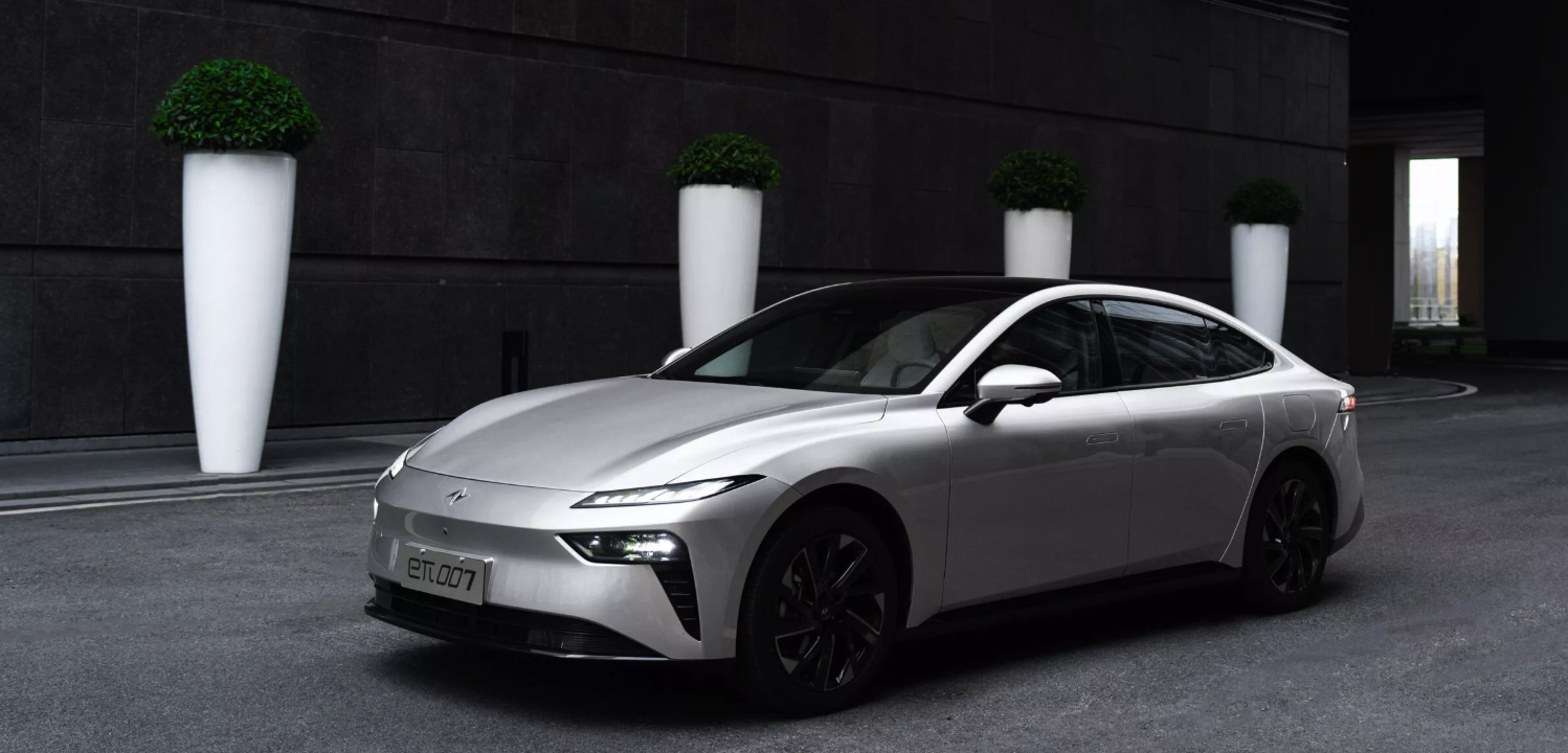 Dongfeng Mula Menerima Pesanan untuk Kenderaan Elektrik eπ 007