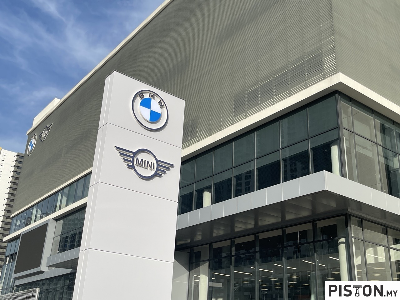 BMW Group Malaysia dan Auto Bavaria Memperkenalkan Bilik Pameran Terkini Di Balakong