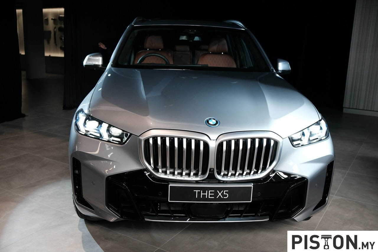 BMW Malaysia Memperkenalkan X5 xDrive50e M Sport Yang Dipasang Di Malaysia