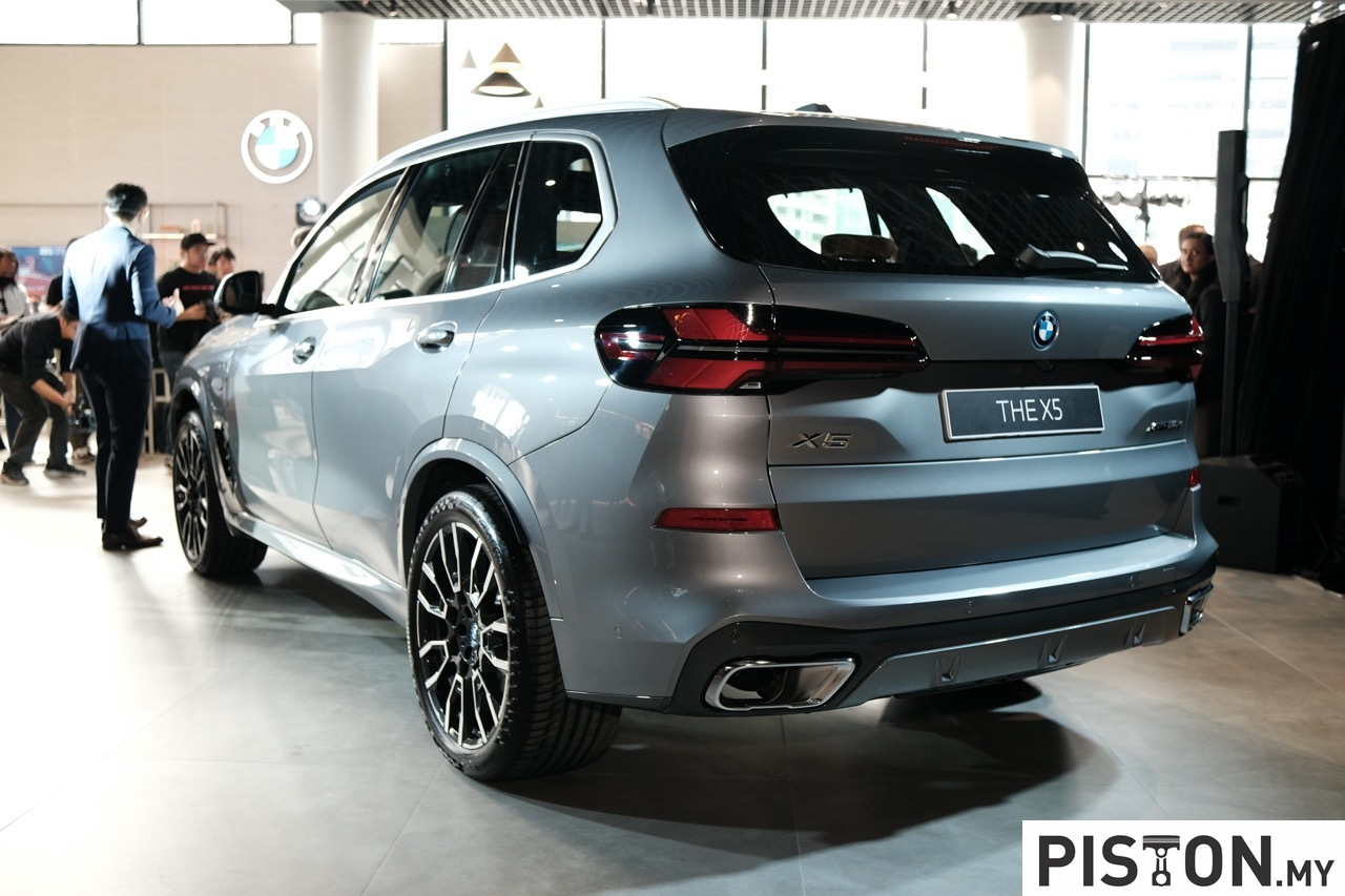 BMW Malaysia Memperkenalkan X5 xDrive50e M Sport Yang Dipasang Di Malaysia