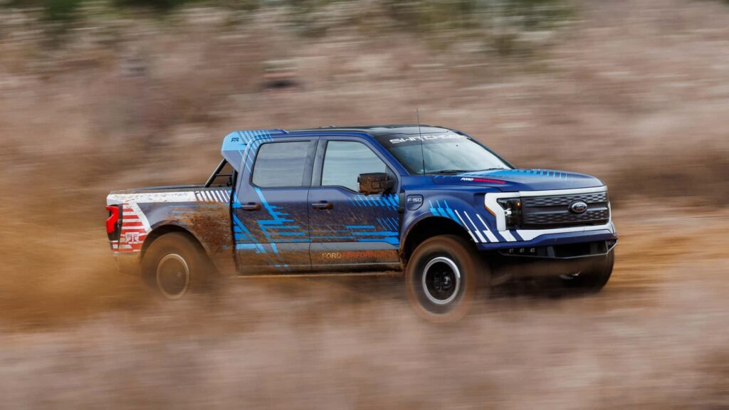 Ford Performance Melancarkan F-150 Lightning Switchgear Off-Road