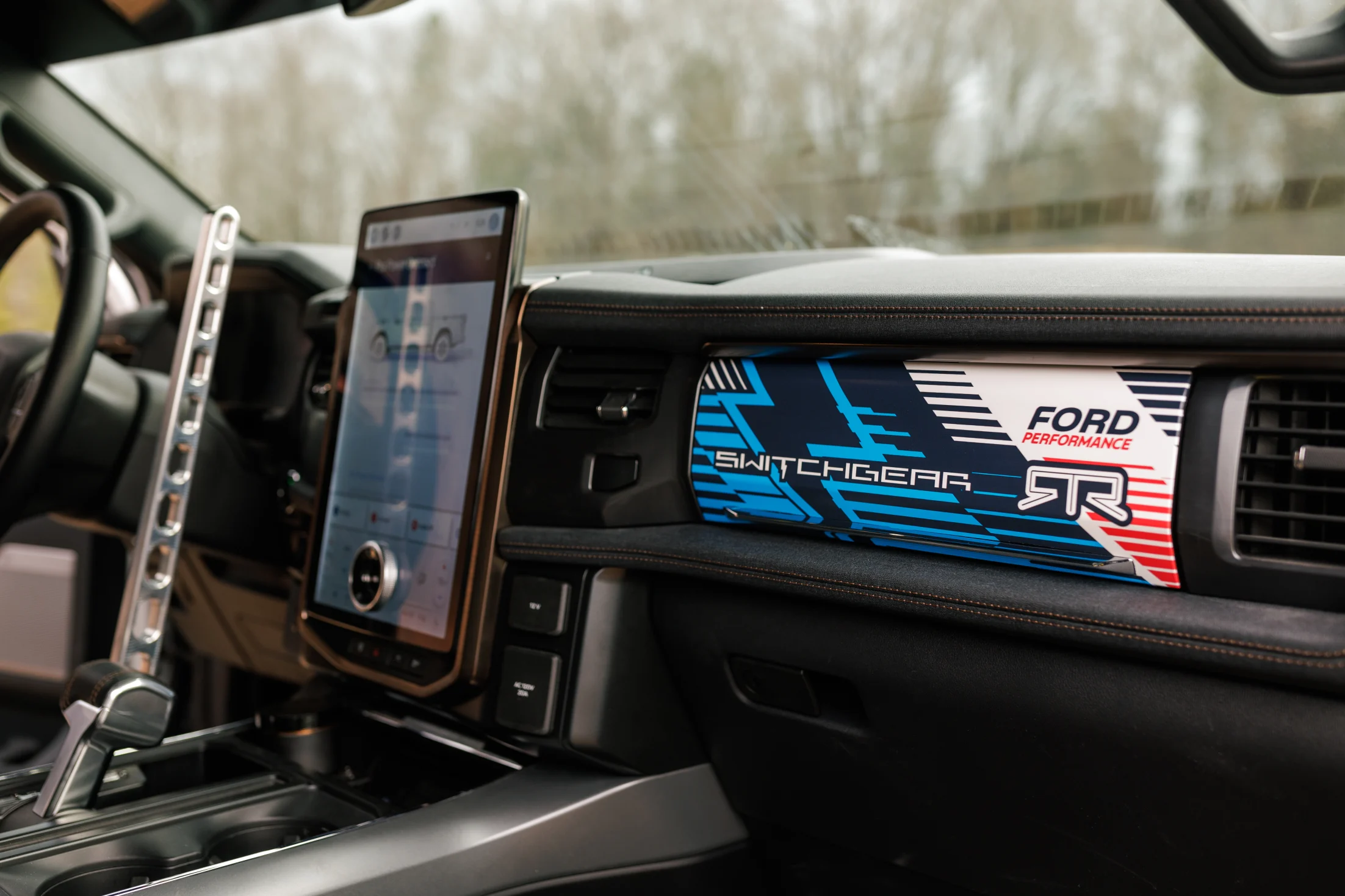 Ford Performance Melancarkan F-150 Lightning Switchgear Off-Road