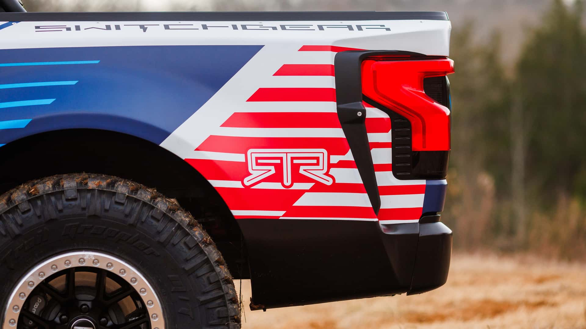 Ford Performance Melancarkan F-150 Lightning Switchgear Off-Road