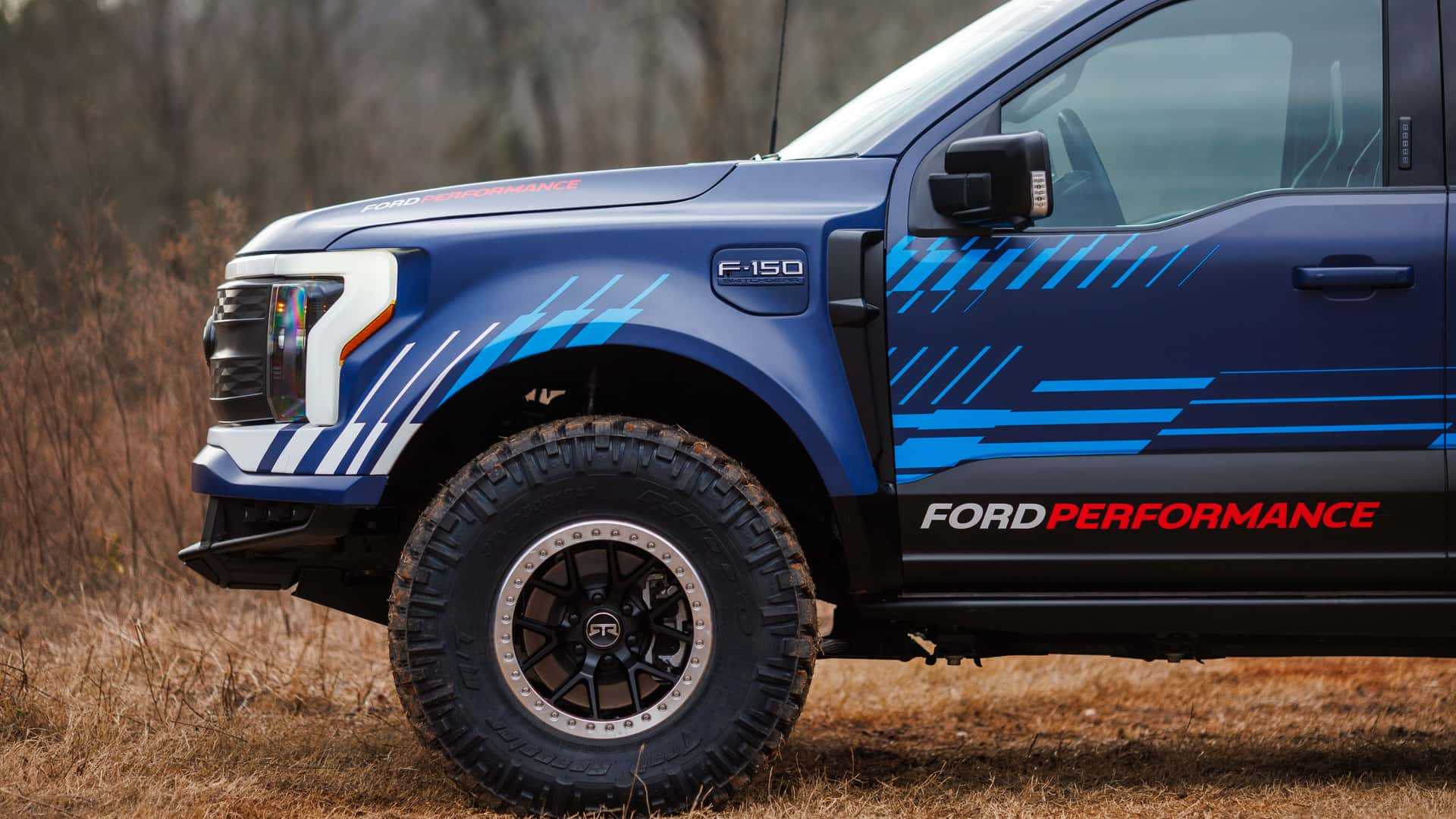 Ford Performance Melancarkan F-150 Lightning Switchgear Off-Road