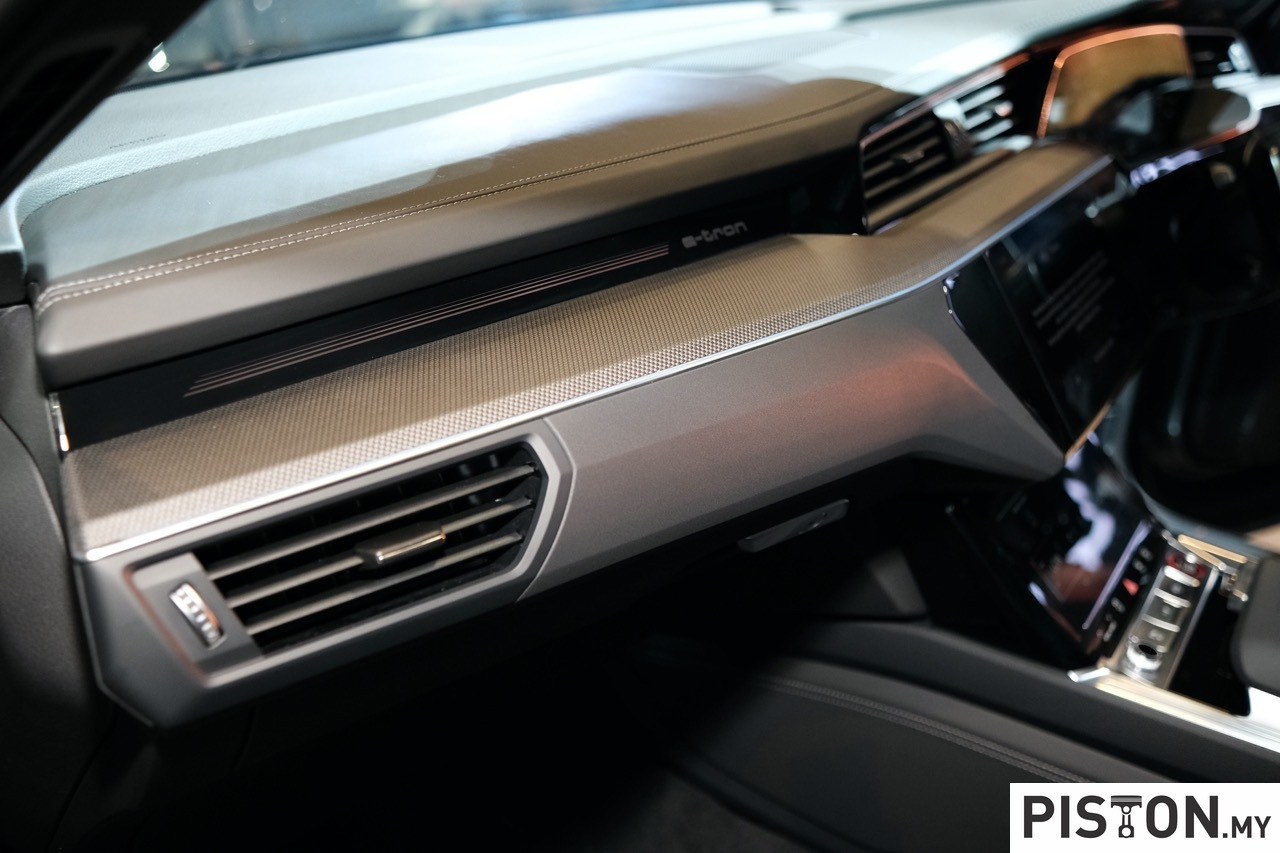 Audi SQ8 e-tron dan SQ8 Sportback e-tron Dilancarkan Di Malaysia Dari RM519,900