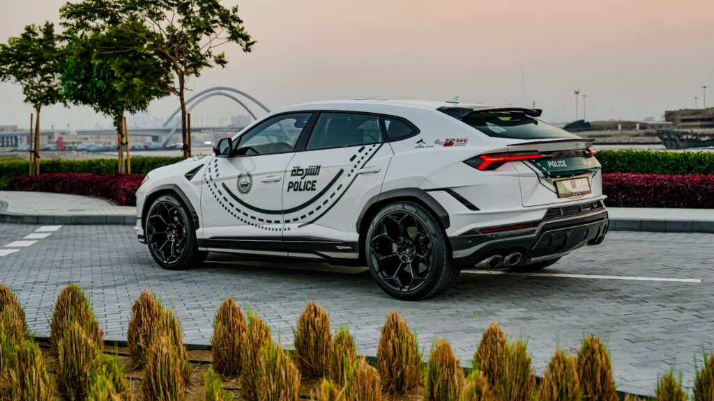 Polis Dubai Menerima Lamborghini Urus Performante Untuk Perkhidmatan