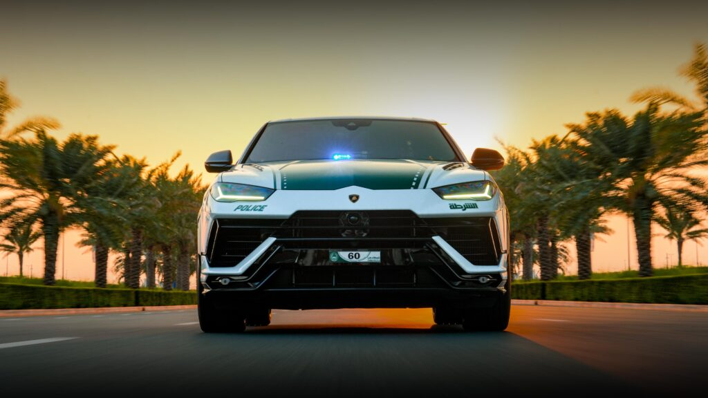 Polis Dubai Menerima Lamborghini Urus Performante Untuk Perkhidmatan