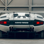 Liberty Walk Menjadikan Lamborghini Countach Lebih Ganas