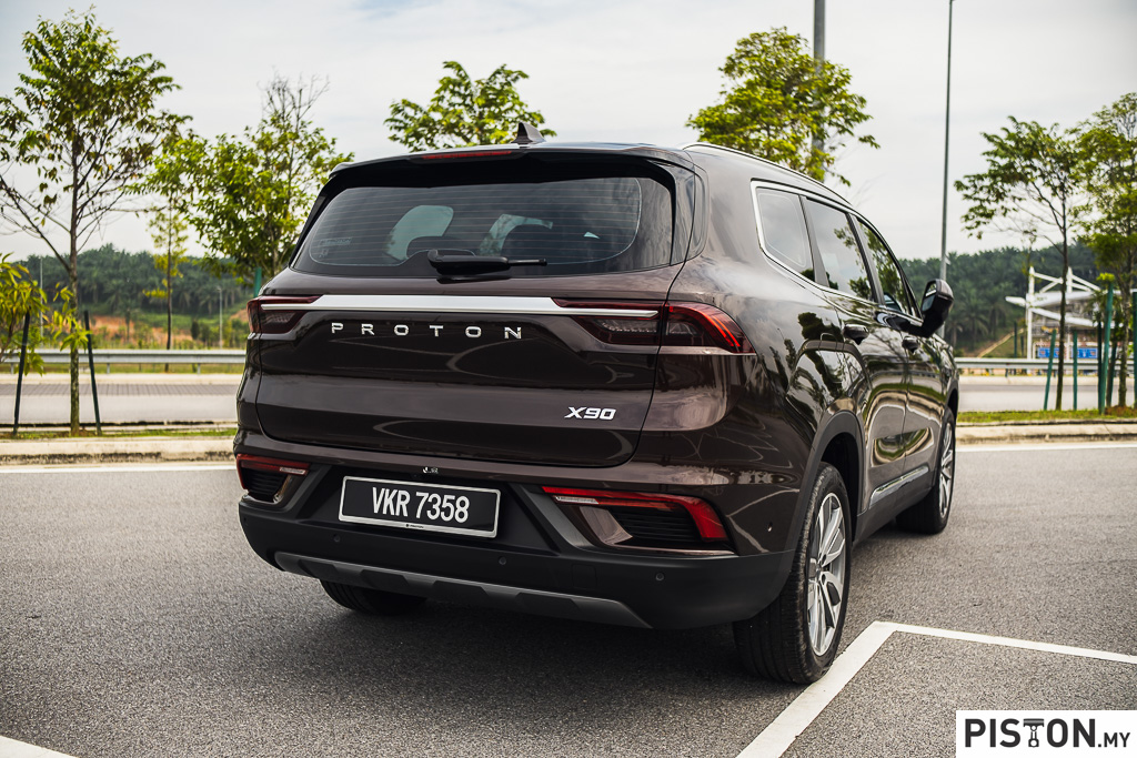 Reviewed: Proton X90 Flagship – Great Value For Money For Your Family!