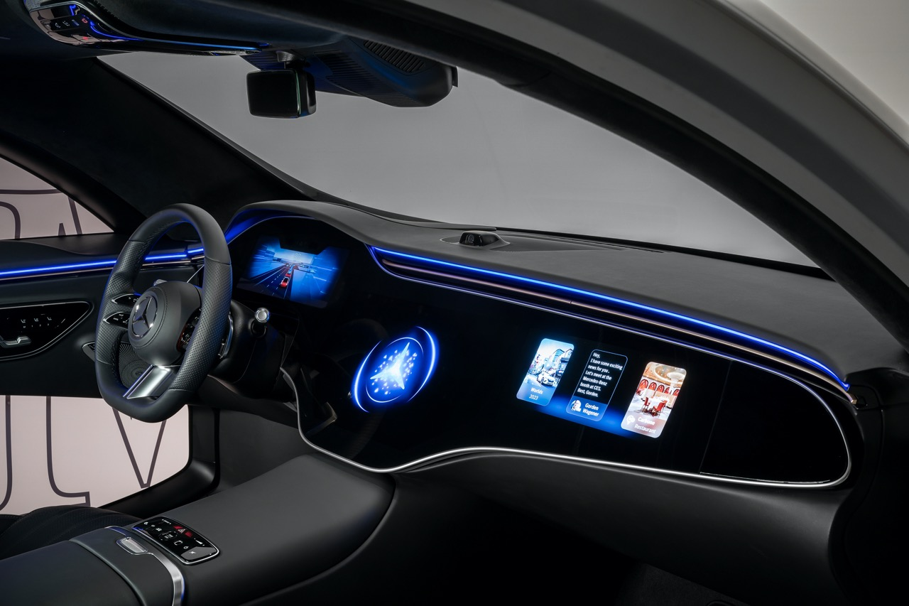 Mercedes-Benz Melangkah ke Masa Depan dengan Inovasi Digital Terkini