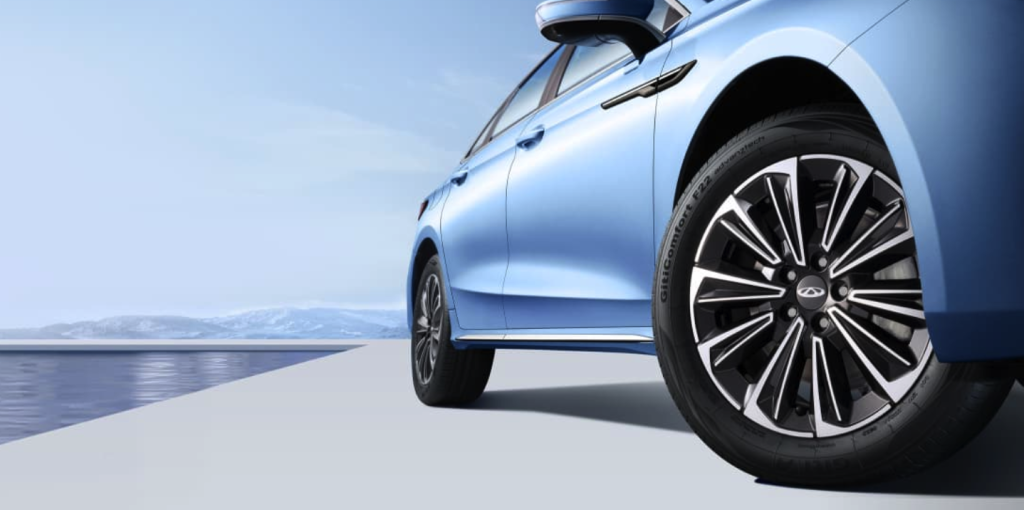 Chery Melancarkan Sedan Plug-in Hibrid Fengyun A8 di China