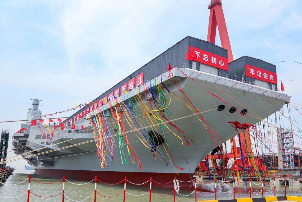 China Memperkenalkan Kapal Pengangkut Pesawat Udara Generasi Baru