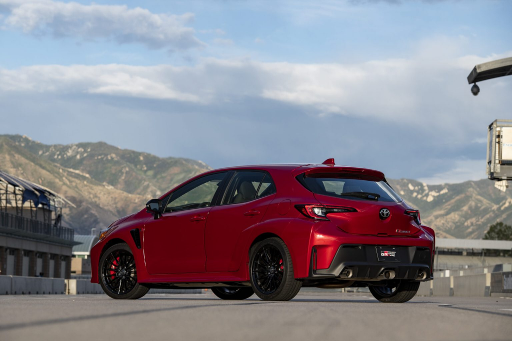 Toyota GR Corolla 2024 Memperkenalkan Perubahan Untuk Aerodinamik
