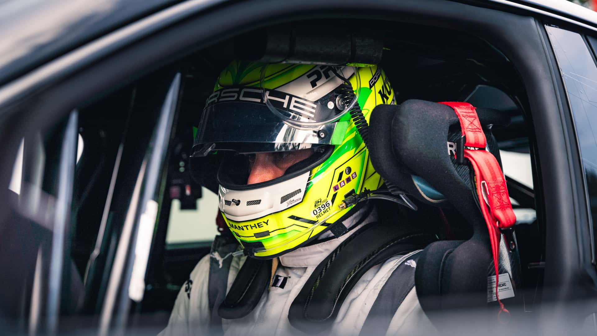 Porsche Taycan Turbo GT Pecahkan Rekod di Nürburgring