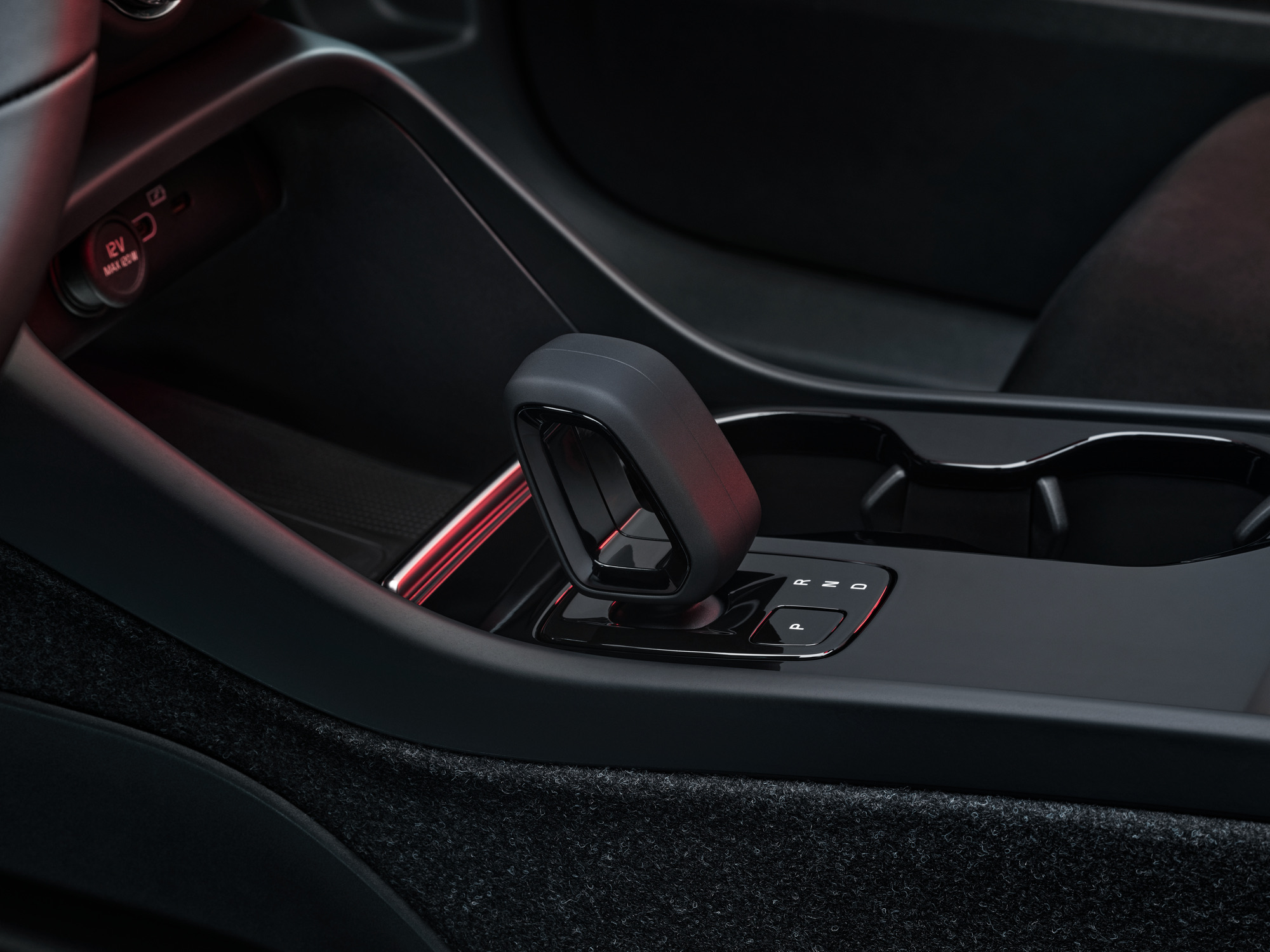 Volvo Car Malaysia Unveils Enhanced 2024 C40 Recharge Pure Electric