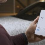 HONOR Memperkenalkan Penjejakan Mata AI untuk Kawalan Kereta
