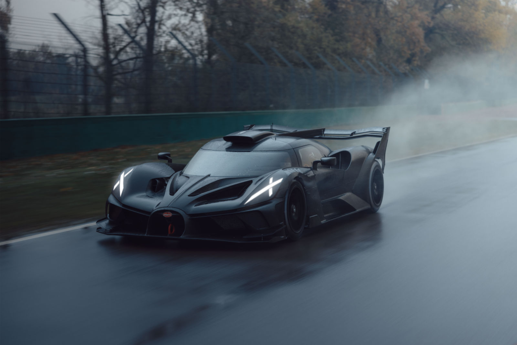 Bugatti Bolide mempunyai Sistem Brek Karbon Terbesar Yang Pernah Dibuat oleh Brembo