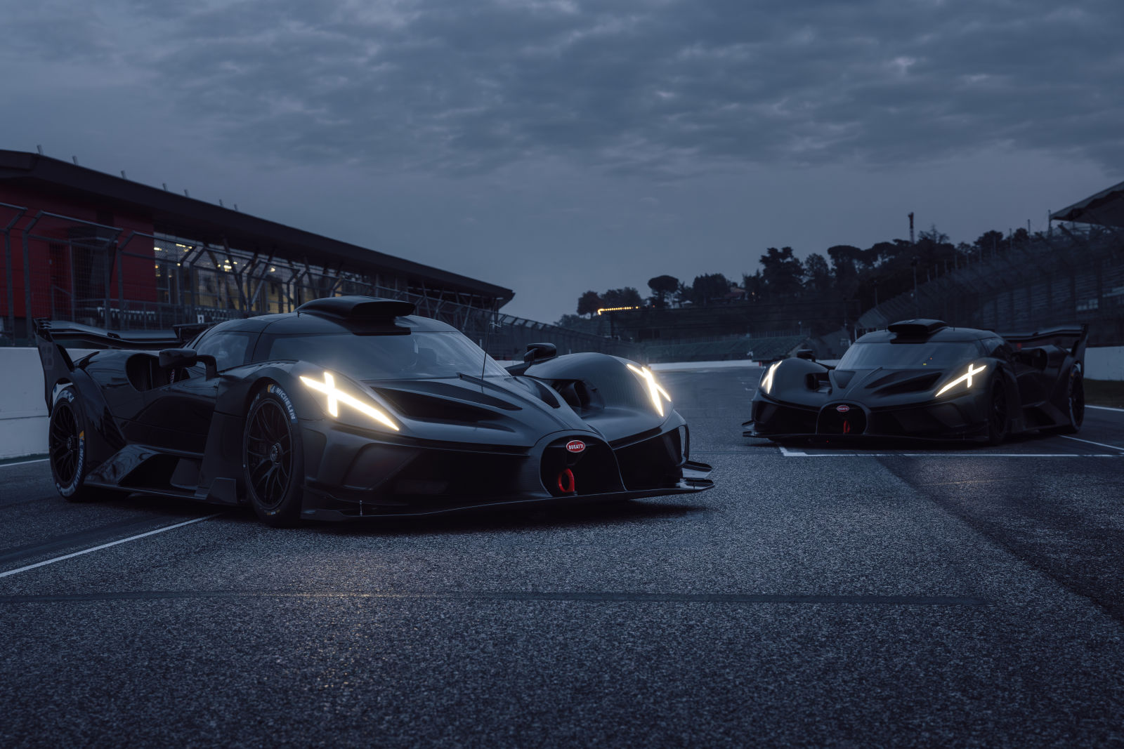 Bugatti Bolide mempunyai Sistem Brek Karbon Terbesar Yang Pernah Dibuat oleh Brembo