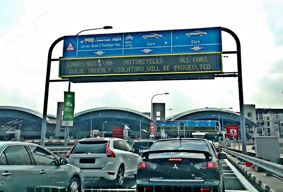 Singapore Authorities Vigilant Against Illegal Cross-Border Services