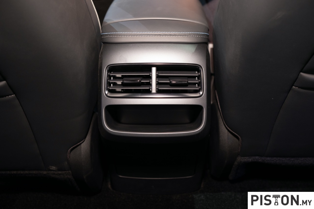 Sleeping in Your Car? Here Are Some Things You Should Know First