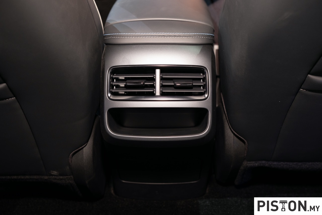 Sleeping in Your Car? Here Are Some Things You Should Know First