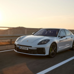 Porsche Memperluas Barisan Panamera Dengan Model E-Hibrid Baharu